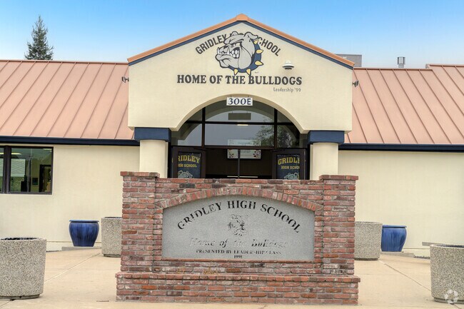 Gridley High School is the home of the Bulldogs.