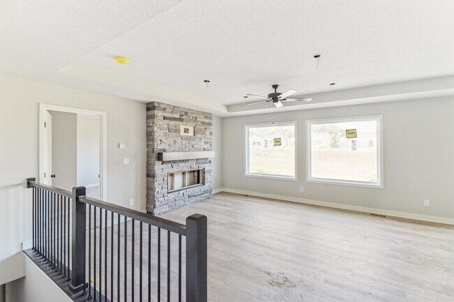 3292 NW Brookside Dr, Grimes, IA 50111 - photo 2