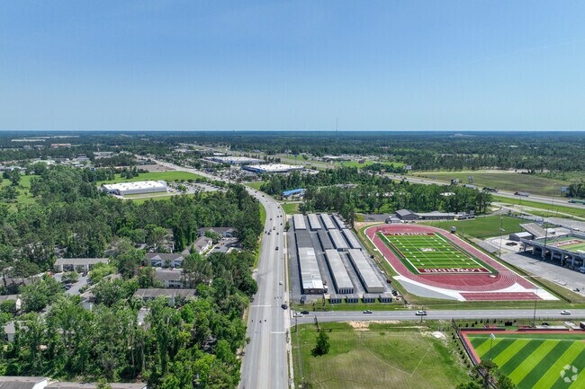 Interstate 75 runs through Valdosta providing convenient access north to Atlanta or south to Florida.