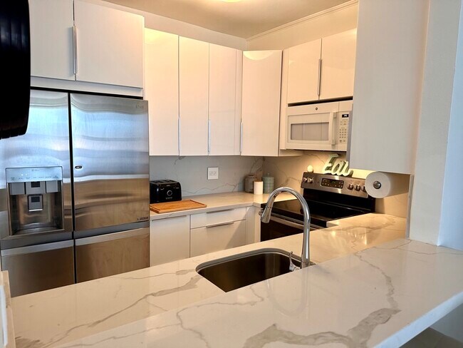 23901 Civic Center Way unit 136, Malibu, CA 90265 - photo 4