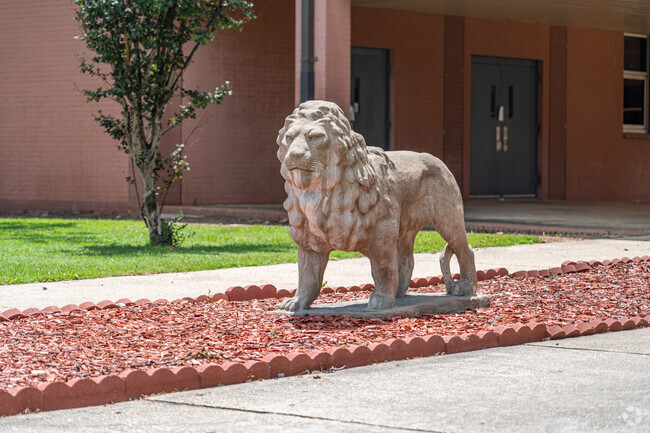 Ouachita Parish High School offers plenty of fun after school activities.