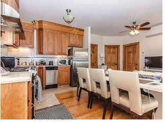 60 Phillips St, Boston, MA 02114