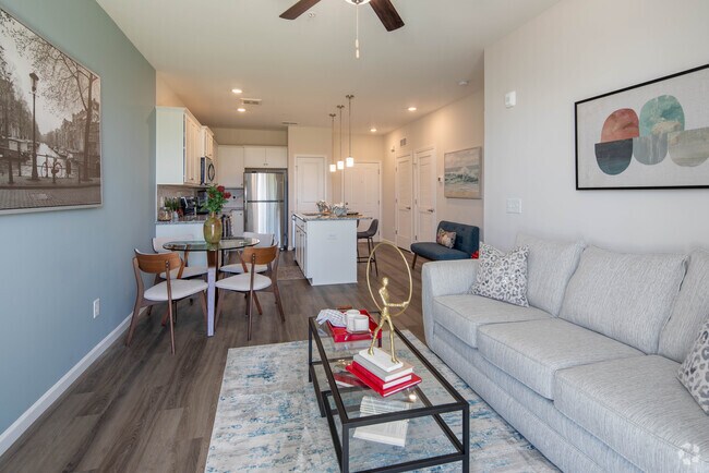 Crest at Arden Village Apartments, Columbia, TN 38401 - photo 6