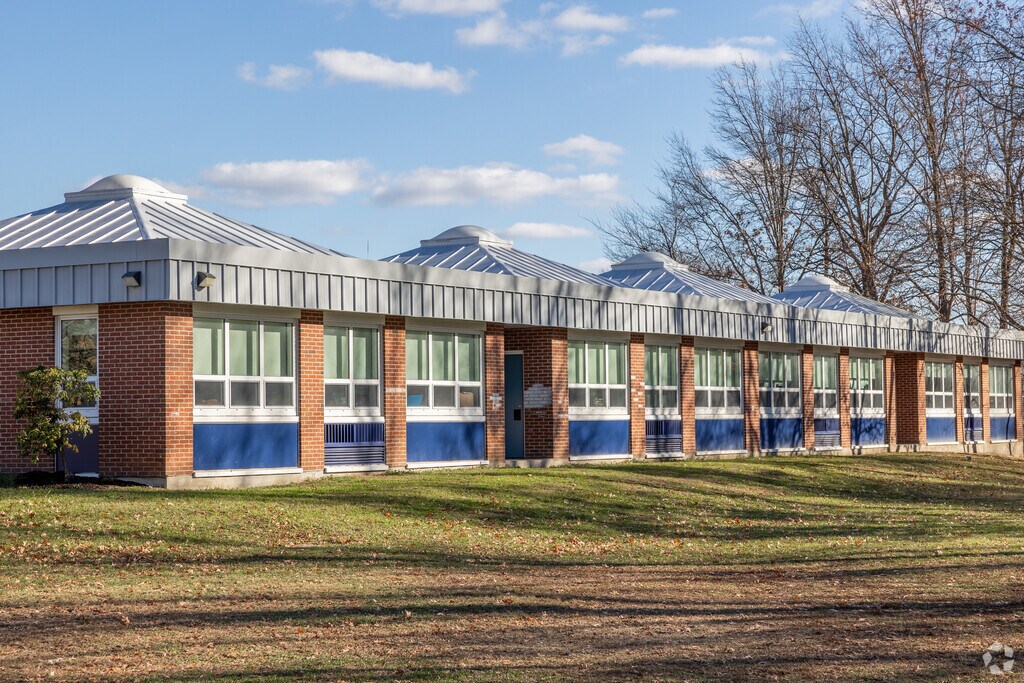 Brilliant bricks with blue walls adorn the sides of Beechwood Knoll Elementary School in Quincy.
