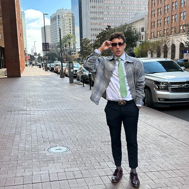 Agent Photo