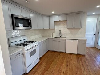 178 Storey Ave, Newburyport, MA 01950