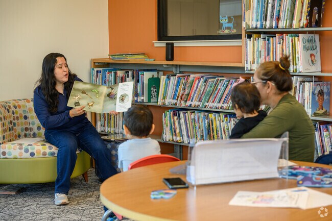 The Pierre Moran branch of Elkhart Library offers programming in English and Spanish.