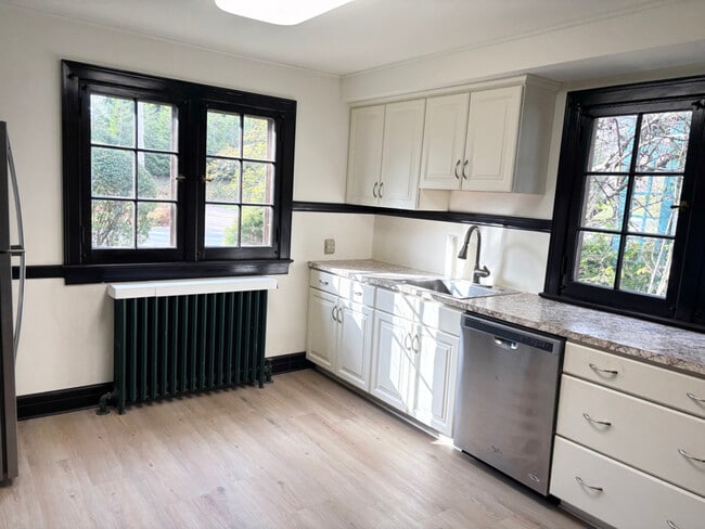 708 Rock Beach Rd unit South, Rochester, NY 14617 - photo 4