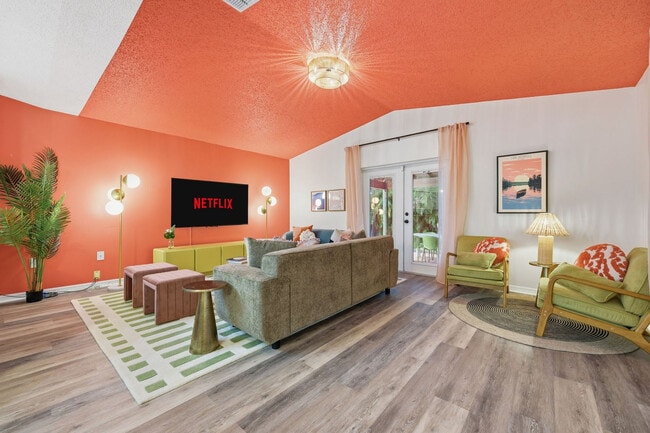 11988 117th St N unit ID1363921P, Largo, FL 33778 - photo 2