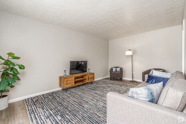 Summit Park Apartments, Columbus, OH 43224 - photo 3