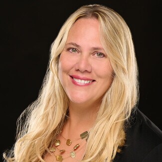 Deanna Bosschaert-Gruhl