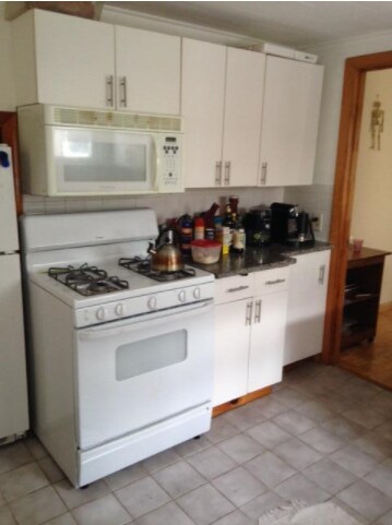 11 Flint St unit 1, Somerville, MA 02145 - photo 1