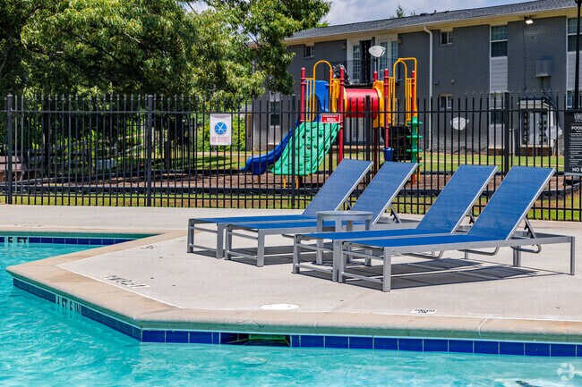 Vineyards of Flat Shoals, Atlanta, GA 30316 - photo 6