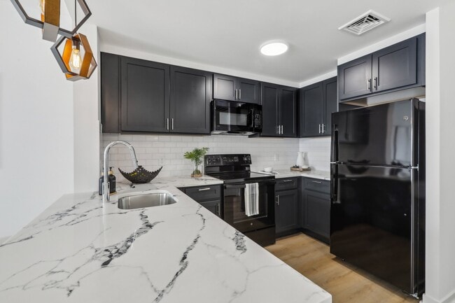 Ethos Kelsey, Belleville, NJ 07109 - photo 4