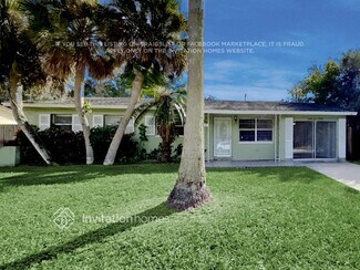 8380 Jacaranda Ave, Seminole, FL 33777