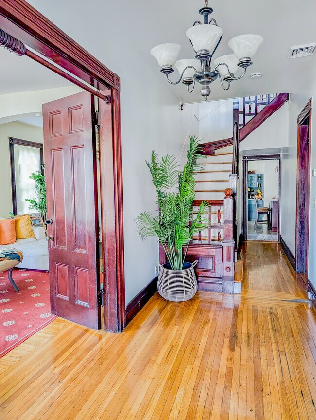 15 Rosseter St Unit 1, Boston, MA 02121