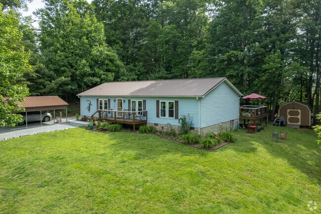 Manufactured houses make up a large percentage of properties in Penrose.