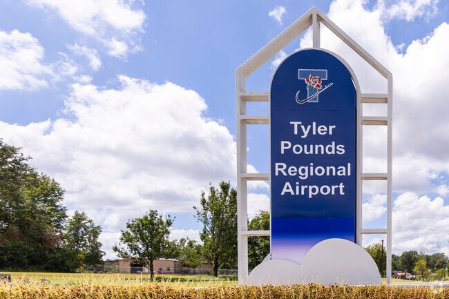 Residents of Midtown Tyler can access the Tyler Pounds Regional Airport to head out of town.
