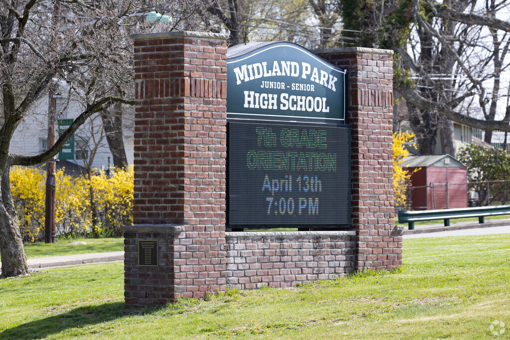 Welcome to Midland Park Jr./Sr.High School.