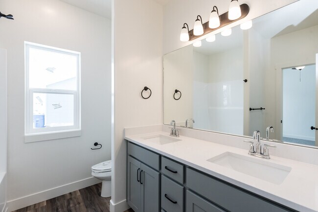 3491 Ammon Rd unit 37877642, Ammon, ID 83406 - photo 7