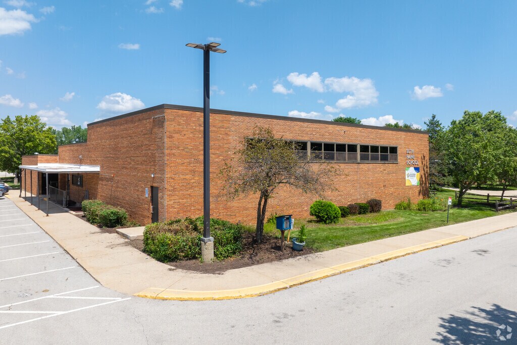 Seth Paine Elementary is a highly rated public school in Lake Zurich.