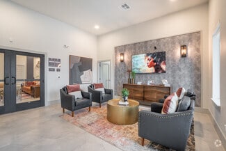 10420 Hartsook St, Houston, TX 77034