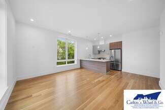 218 Old Colony Ave Unit 407, Boston, MA 02127