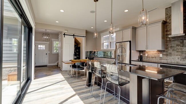 7417 Peristyle Ln, McCordsville, IN 46055 - photo 3