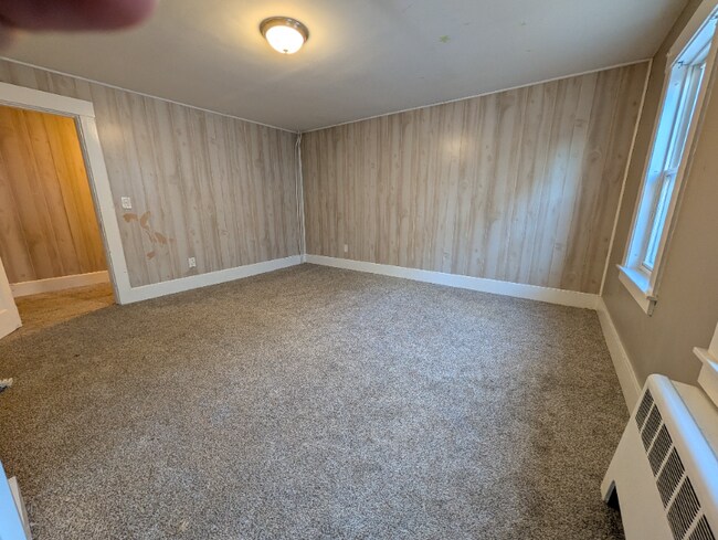 19 Union St, Somersworth, NH 03878 - photo 3