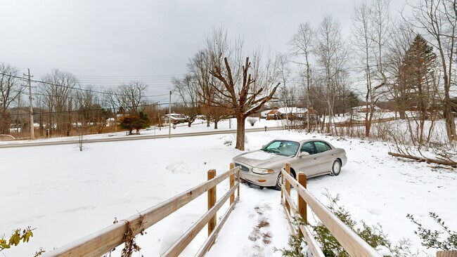 7407 Jefferson Rd, Ashtabula, OH 44004 - photo 2