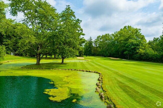 Hyde Park and the luscious greenways at Champions Golf Course