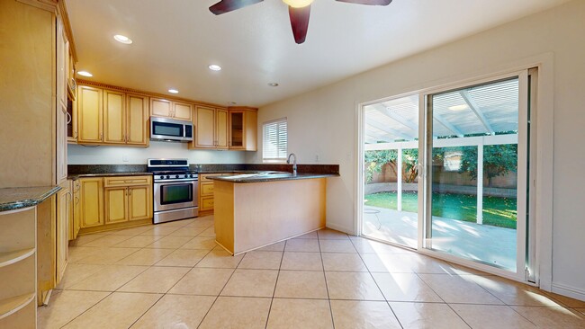 22713 Frigate Ave, Carson, CA 90745 - photo 2