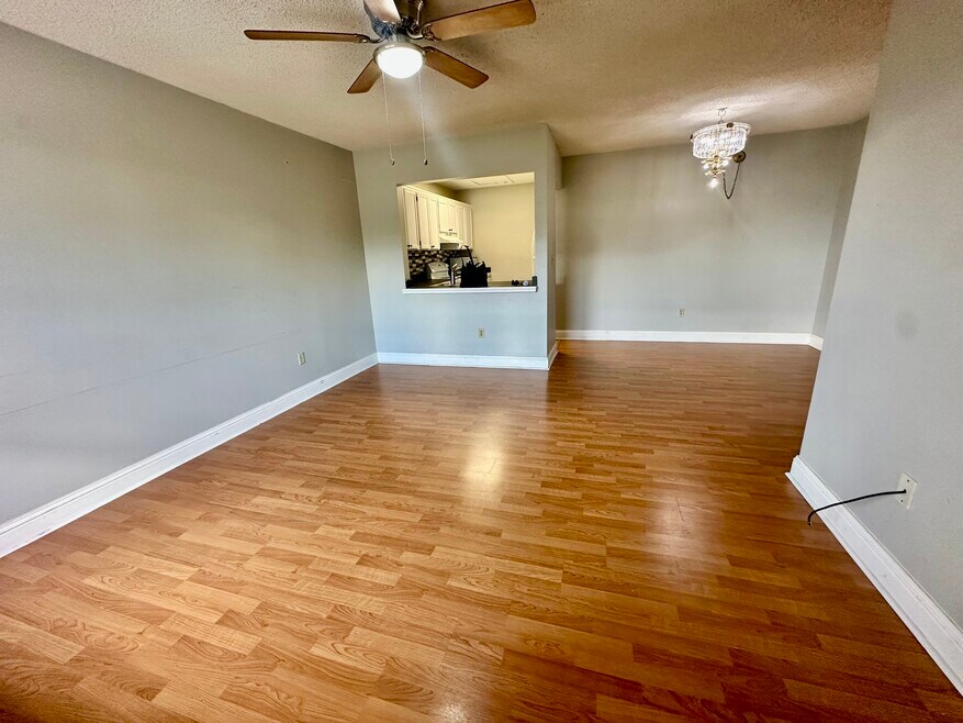 2570 W 67th Place unit 212, Hialeah, FL 33016 - photo 1