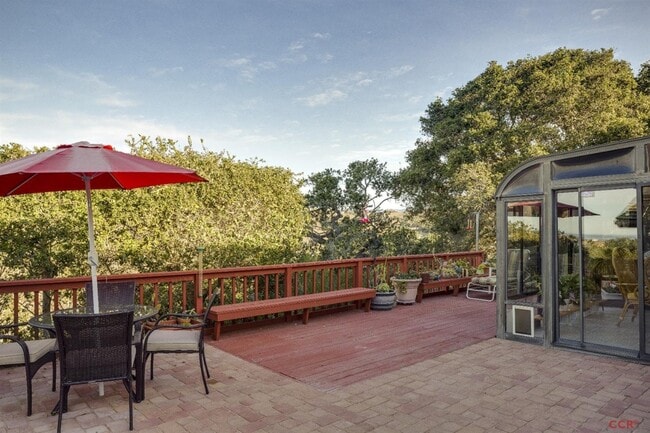 684 Shamrock Ln, Pismo Beach, CA 93449 - photo 4