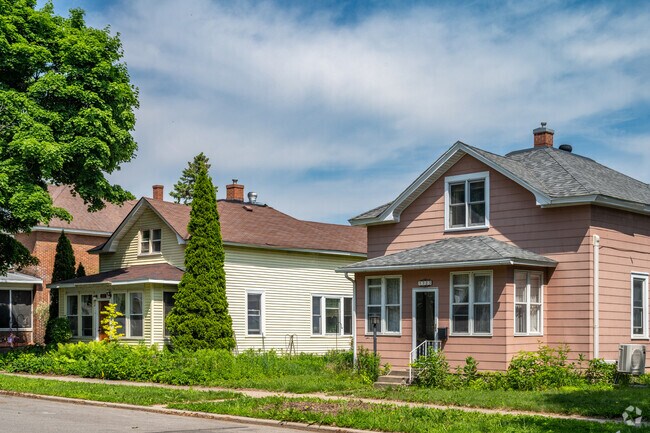 Older homes with gables add a historic character to Holy Trinity Longfellow.