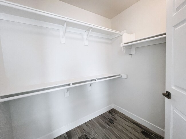 4141 Teal St unit 11, Bakersfield, CA 93304 - photo 7