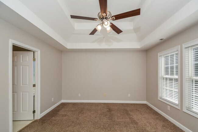 4932 Windmere Chase Dr, Raleigh, NC 27616 - photo 7