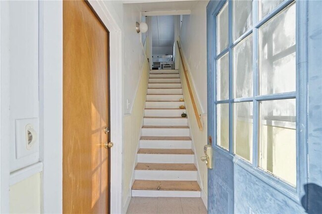 15 Cedar Ave, Portsmouth, RI 02871 - photo 4