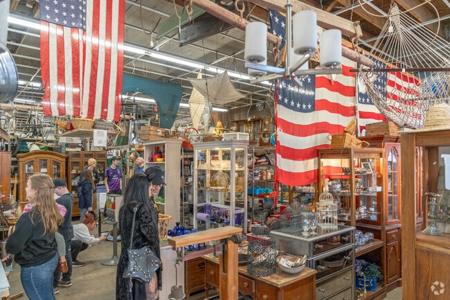 Residents can find a hidden treasure at Arlington Pickers near Bryant.