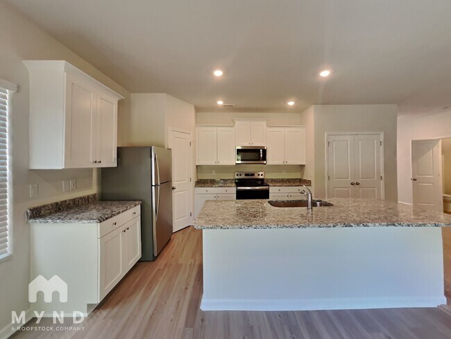 326 Royal Mdw Dr, Angier, NC 27501 - photo 6