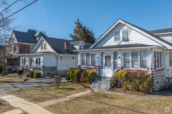 Most homes in East Lansdowne have a modest front and backyard so kids and pets can play.