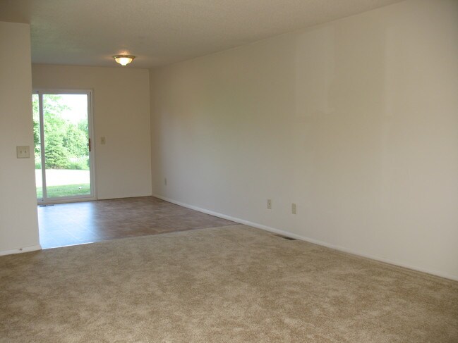 Riverview Apartments, Waterville, OH 43566 - photo 7