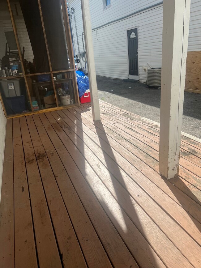 Entry way