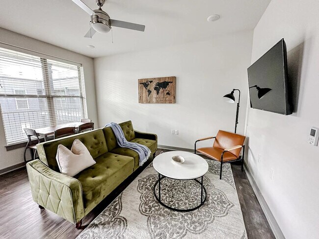 111 E 4th St unit ID1036795P, North Little Rock, AR 72114 - photo 5