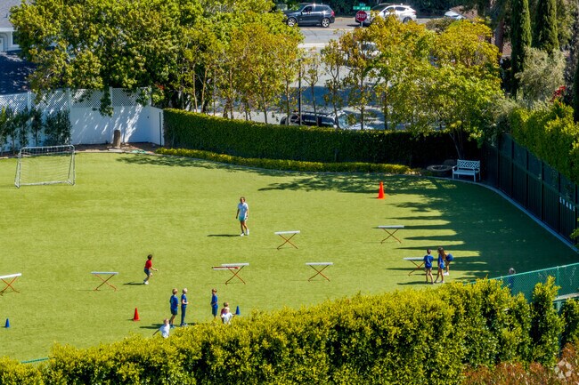 The Evans School in La Jolla.