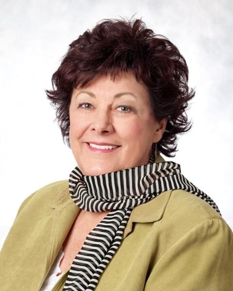 Yvonne Prey