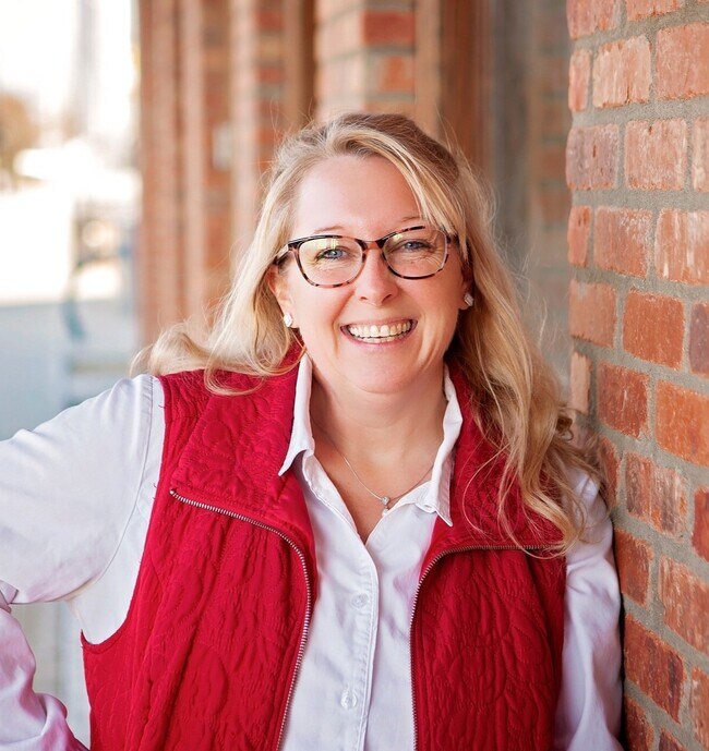 Tara Bebinger