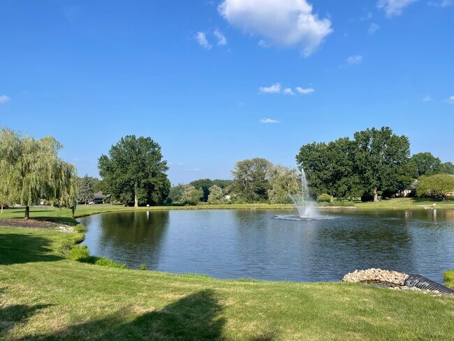 121 Clubhouse Cir, West Middlesex, PA 16159 - photo 3