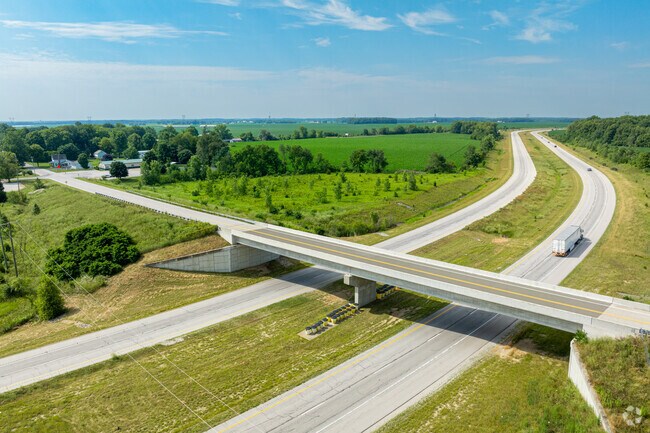 Residents of Rockfield have quick access to SR 25.