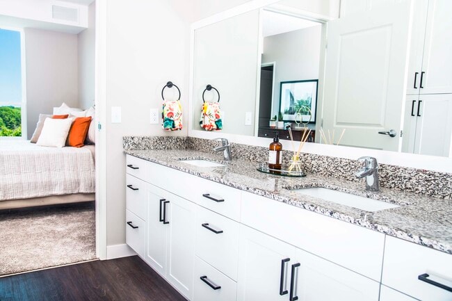 Altitude Residences, Minnetonka, MN 55305 - photo 7